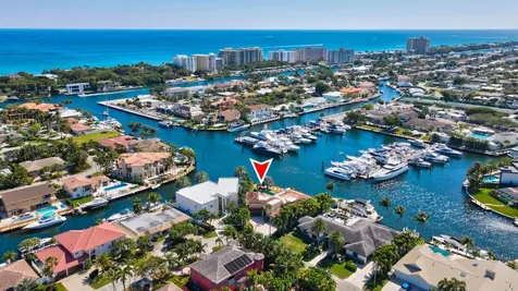 2850 Ne 44th Street Lighthouse Point FL 33064