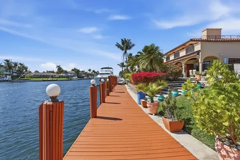 2850 Ne 44th Street Lighthouse Point FL 33064