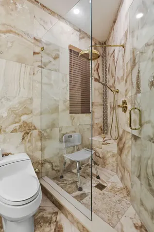 2850 Ne 44th Street Lighthouse Point FL 33064