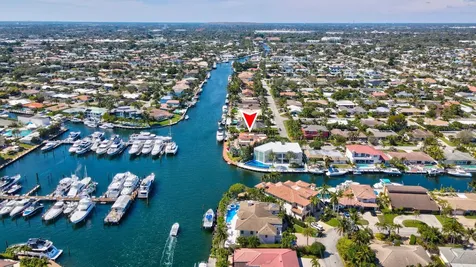 2850 Ne 44th Street Lighthouse Point FL 33064