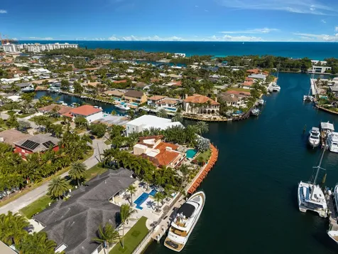 2850 Ne 44th Street Lighthouse Point FL 33064