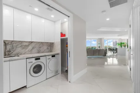 550 Se Mizner Boulevard Boca Raton FL 33432