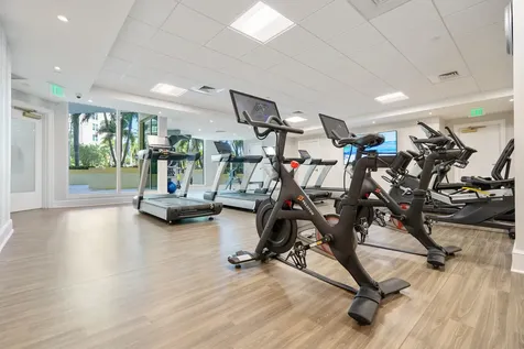 550 Se Mizner Boulevard Boca Raton FL 33432