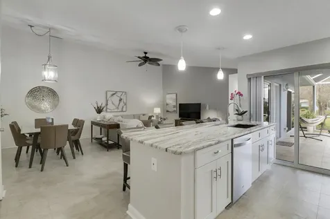 1201b Nw Sun Terrace Circle Port Saint Lucie FL 34986