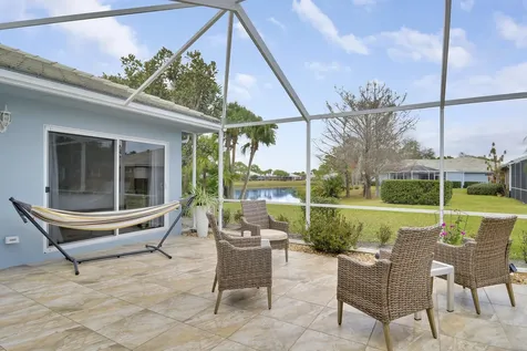1201b Nw Sun Terrace Circle Port Saint Lucie FL 34986