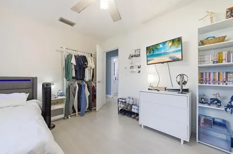 22229 Sw 65th Way Boca Raton FL 33428