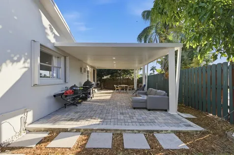 22229 Sw 65th Way Boca Raton FL 33428