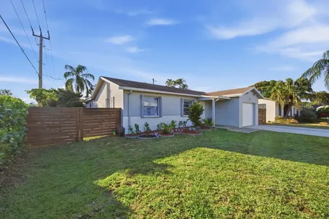 22229 Sw 65th Way Boca Raton FL 33428