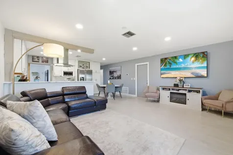 22229 Sw 65th Way Boca Raton FL 33428