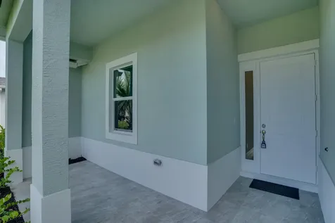 388 Sw Vista Lake Drive Port Saint Lucie FL 34983