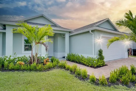 388 Sw Vista Lake Drive Port Saint Lucie FL 34983