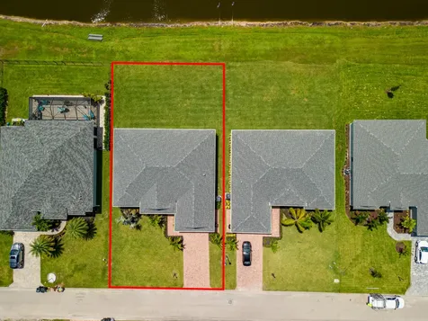 388 Sw Vista Lake Drive Port Saint Lucie FL 34983