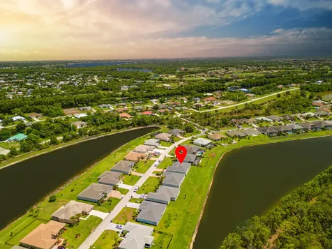 388 Sw Vista Lake Drive Port Saint Lucie FL 34983