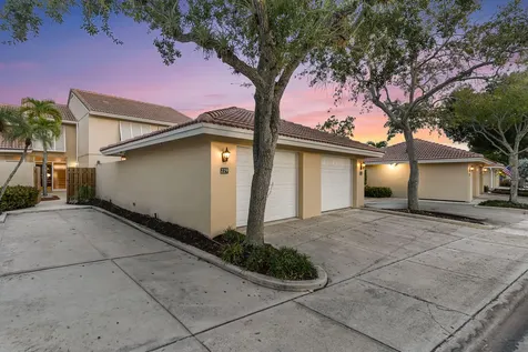 229 Old Meadow Way Palm Beach Gardens FL 33418