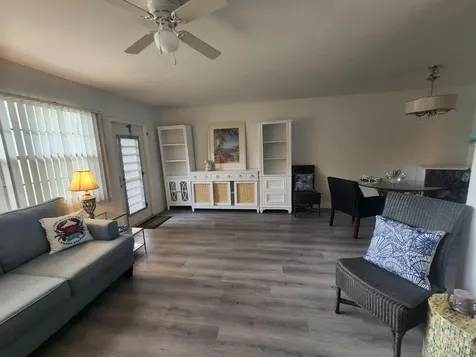 1038 Cambridge B Deerfield Beach FL 33442