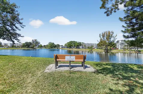 1038 Cambridge B Deerfield Beach FL 33442