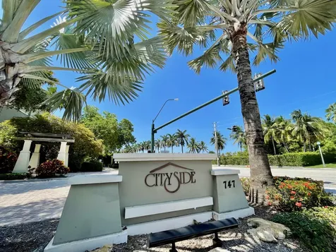 477 Pacific Grove Drive West Palm Beach FL 33401