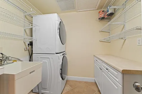 10 Ne Plantation Road Stuart FL 34996