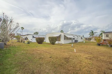 5 Santa Fe Lane Port Saint Lucie FL 34952