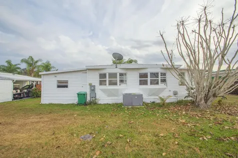 5 Santa Fe Lane Port Saint Lucie FL 34952