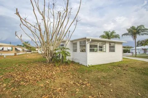 5 Santa Fe Lane Port Saint Lucie FL 34952