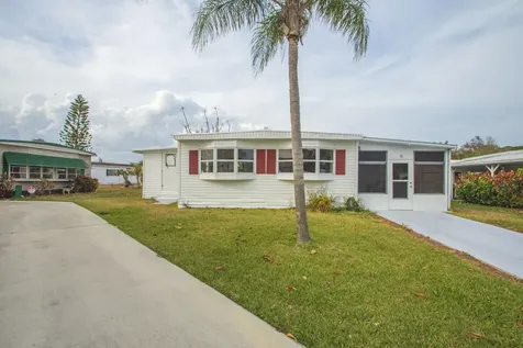 5 Santa Fe Lane Port Saint Lucie FL 34952