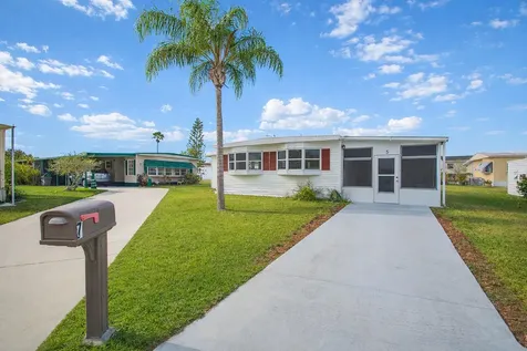 5 Santa Fe Lane Port Saint Lucie FL 34952