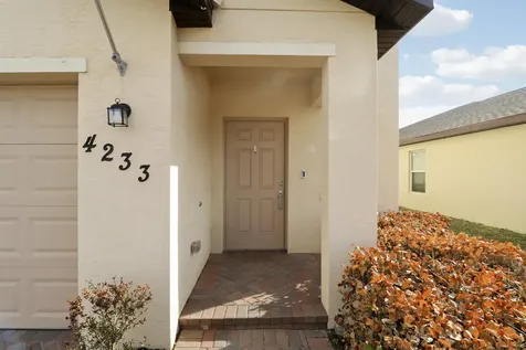 4233 Troon Place Fort Pierce FL 34947
