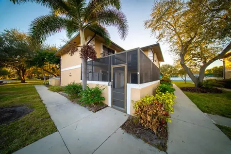 1482 N Lawnwood Circle Fort Pierce FL 34950