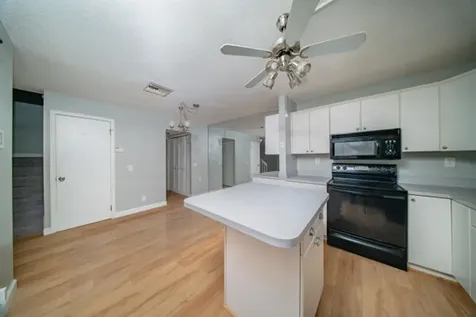 1482 N Lawnwood Circle Fort Pierce FL 34950