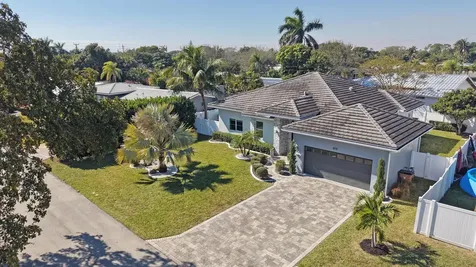 875 SE 13th Avenue Deerfield Beach FL 33441