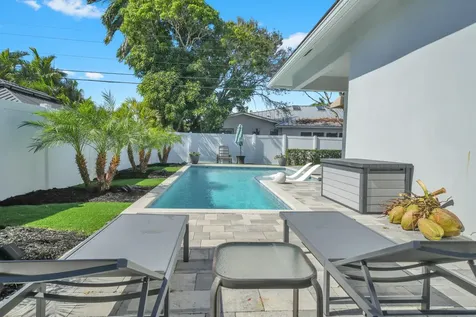 875 SE 13th Avenue Deerfield Beach FL 33441
