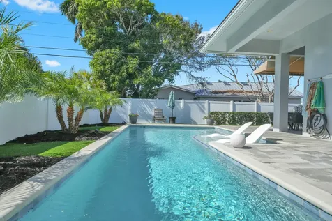 875 SE 13th Avenue Deerfield Beach FL 33441