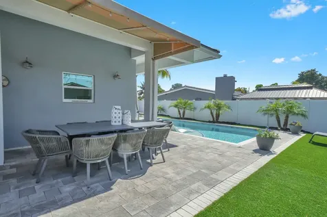 875 SE 13th Avenue Deerfield Beach FL 33441