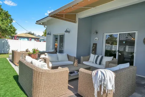 875 SE 13th Avenue Deerfield Beach FL 33441