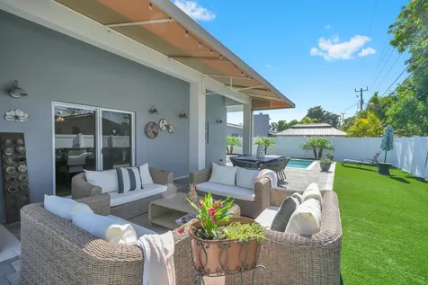 875 SE 13th Avenue Deerfield Beach FL 33441