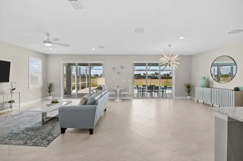10205 Sw Pervenche Lane Port Saint Lucie FL 34987