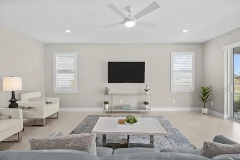 10205 Sw Pervenche Lane Port Saint Lucie FL 34987