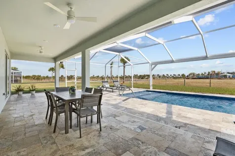 10205 Sw Pervenche Lane Port Saint Lucie FL 34987