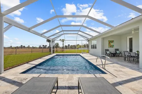 10205 Sw Pervenche Lane Port Saint Lucie FL 34987