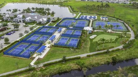 10205 Sw Pervenche Lane Port Saint Lucie FL 34987