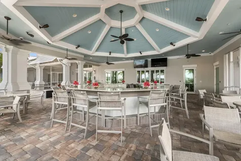 10205 Sw Pervenche Lane Port Saint Lucie FL 34987