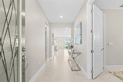 10205 Sw Pervenche Lane Port Saint Lucie FL 34987