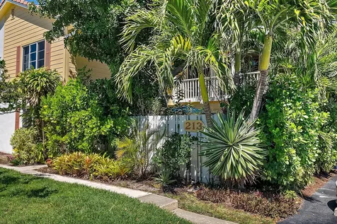 213 Seabreeze Circle Jupiter FL 33477