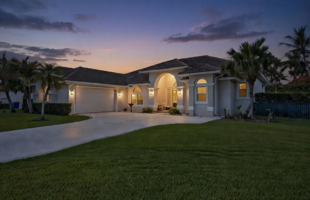 18938 Se Loxahatchee River Road Jupiter FL 33458