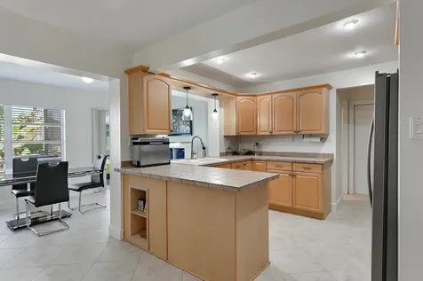 1281 Nw 45th Court Deerfield Beach FL 33064