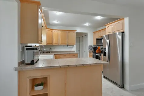 1281 Nw 45th Court Deerfield Beach FL 33064