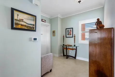 2650 Lake Shore Drive Riviera Beach FL 33404