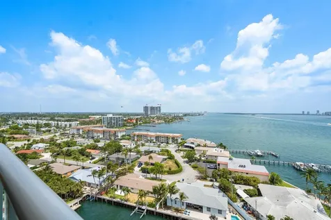 2650 Lake Shore Drive Riviera Beach FL 33404