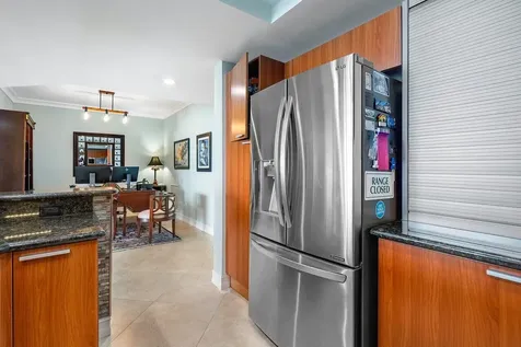 2650 Lake Shore Drive Riviera Beach FL 33404